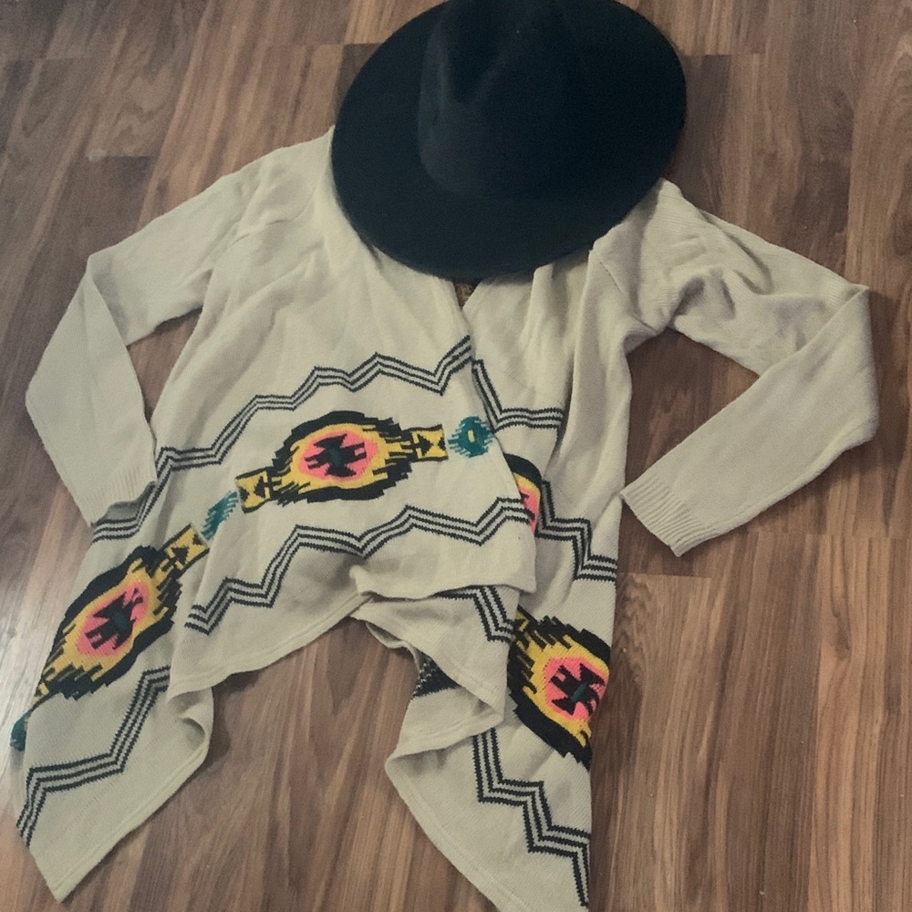 Boho Beige Patterned Cardigan